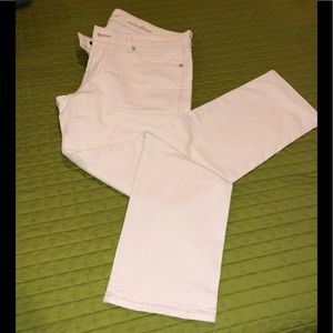 7 For All Mankind White Edie Flood Jeans